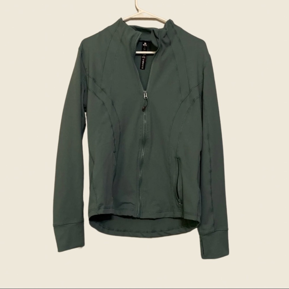 90 degree women’s athletic jacket large